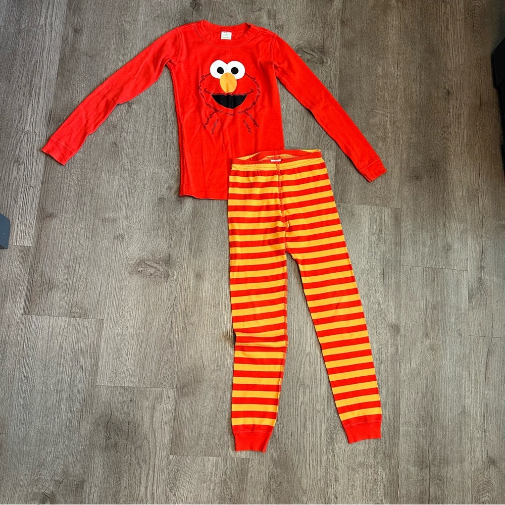 Hanna Andersson Elmo Pajamas